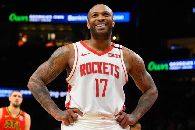 旺财28入口-多项数据创火箭生涯新低 塔克的作用却越来越大？